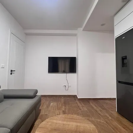 Cozy * Tirana